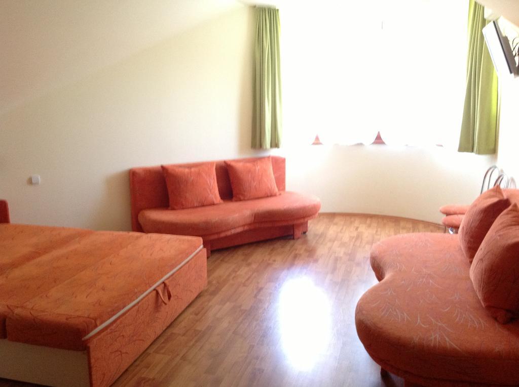 Majnár Villa Apartmanház Bogács Exterior foto